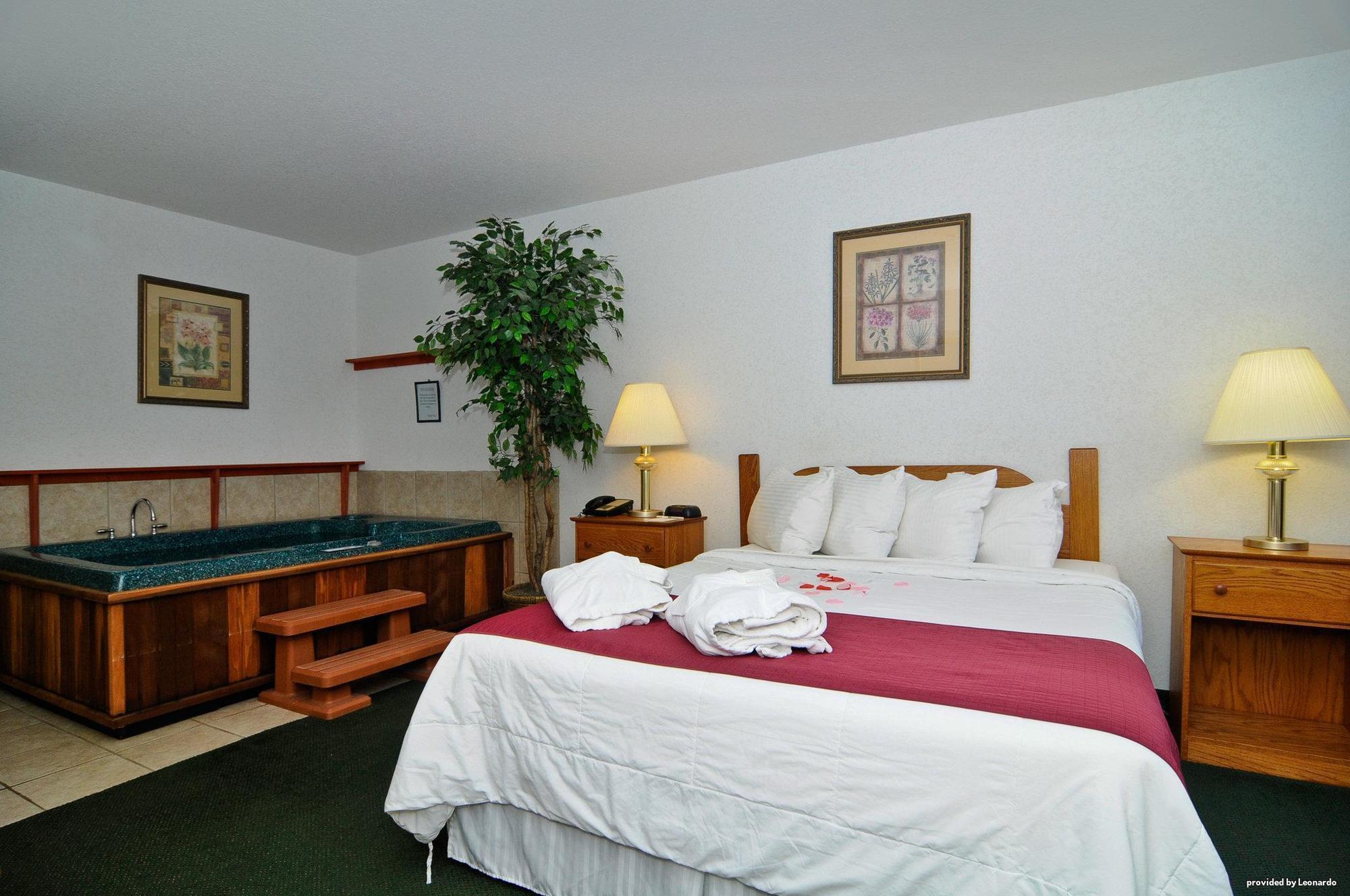 Surestay Plus Hotel By Best Western Berkeley Springs Habitación foto